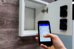 SMART SECURE - Security control comfortably from your smartphone
